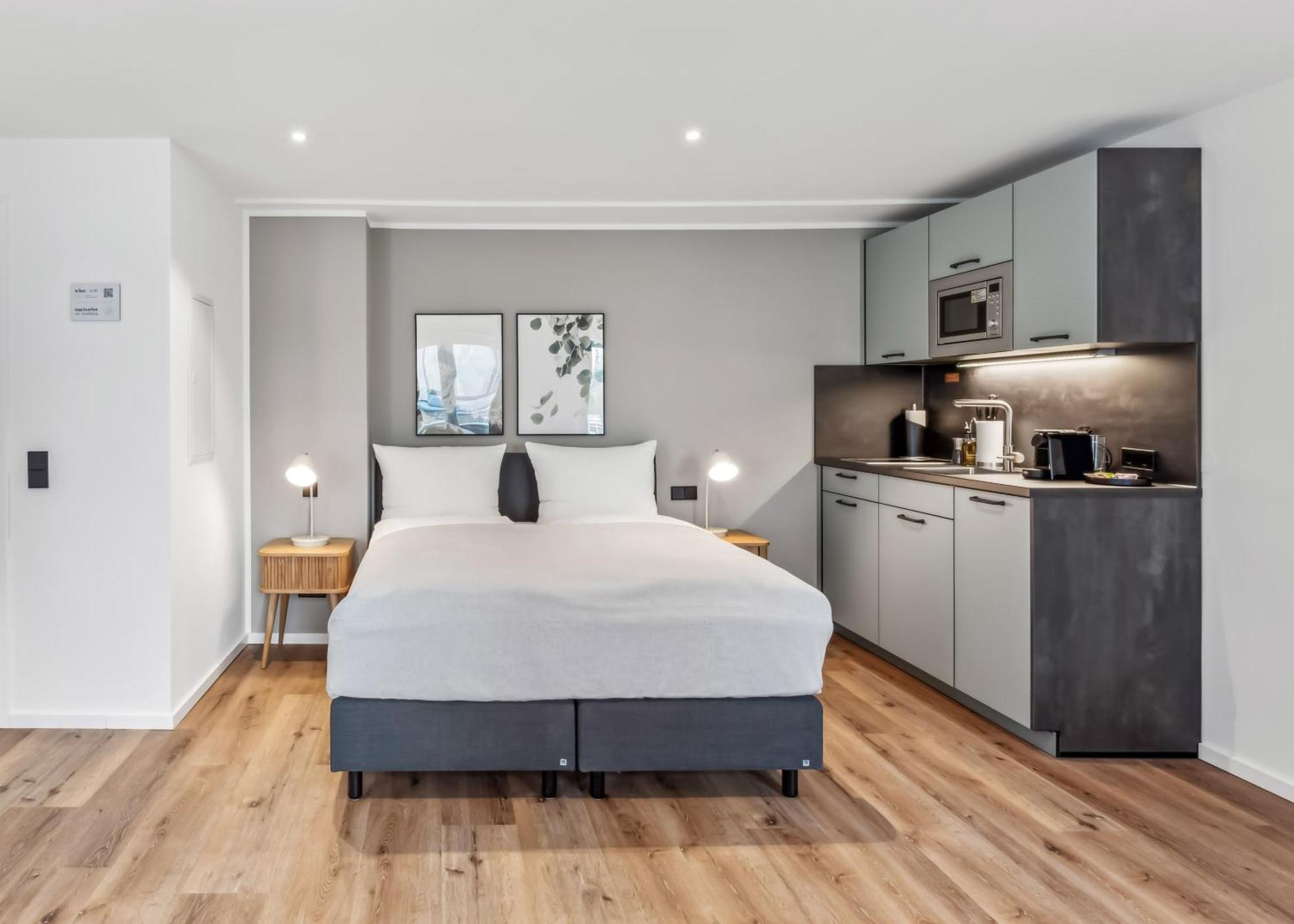 Limehome Salzgitter A.-Schweitzer-Str. Esterno foto
